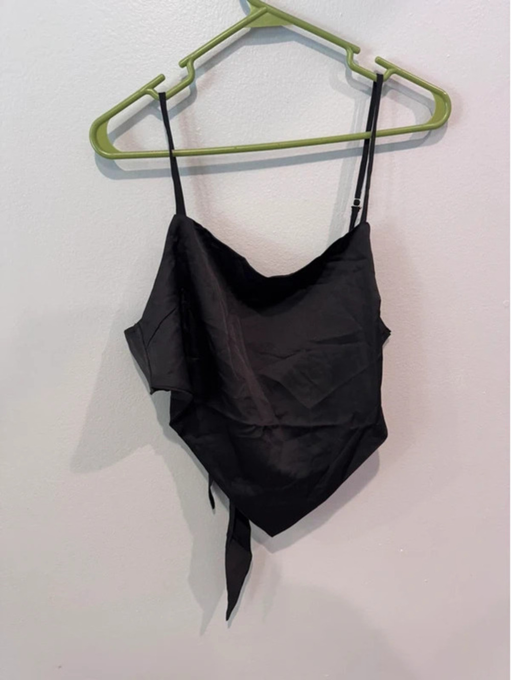 Bandana style crop top Miss Selfie size Large